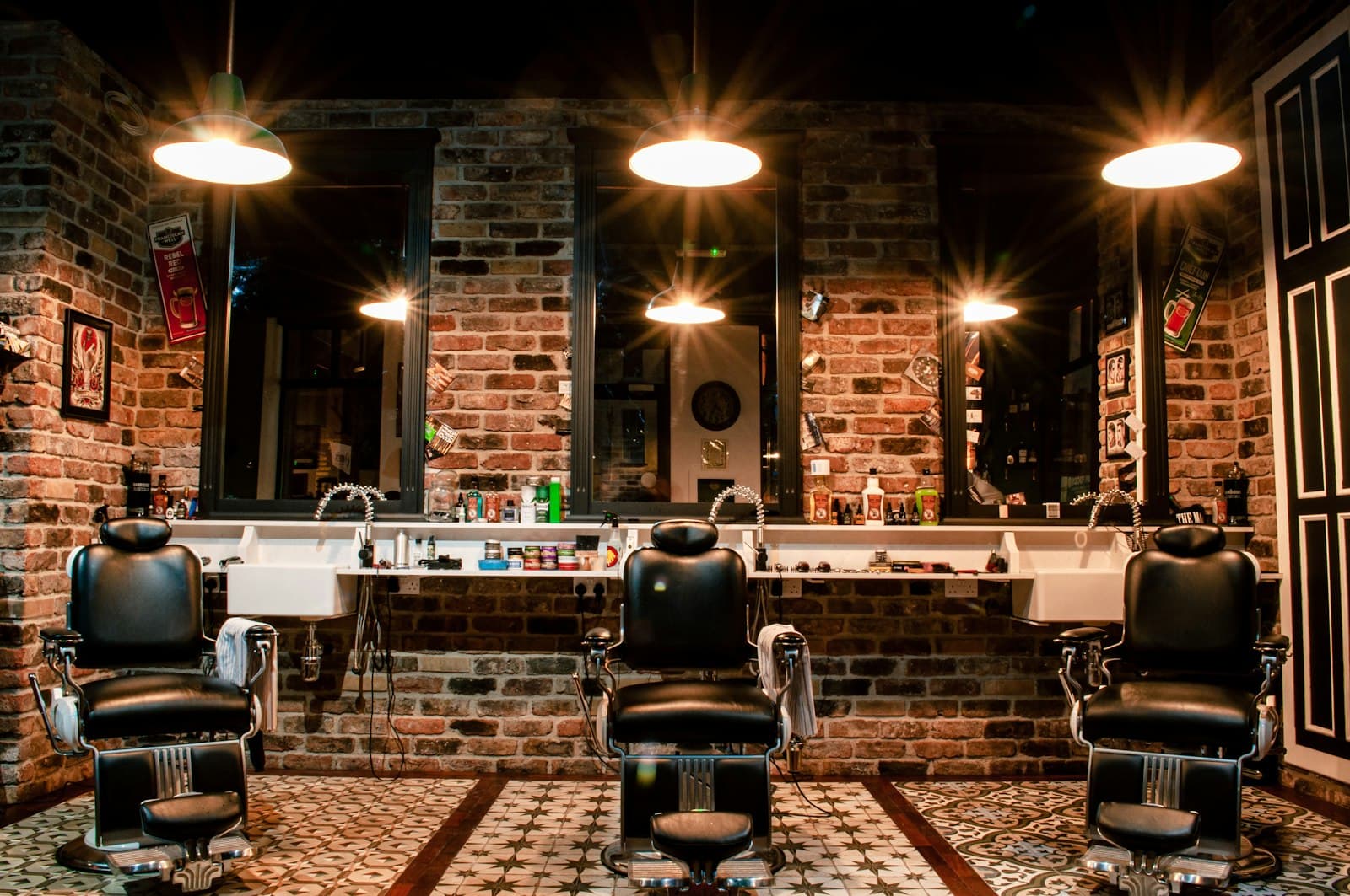 Inside Fade & Co.